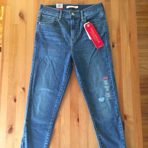 Levi's 720 High Rise Super Skinny Hypersculpt Jean